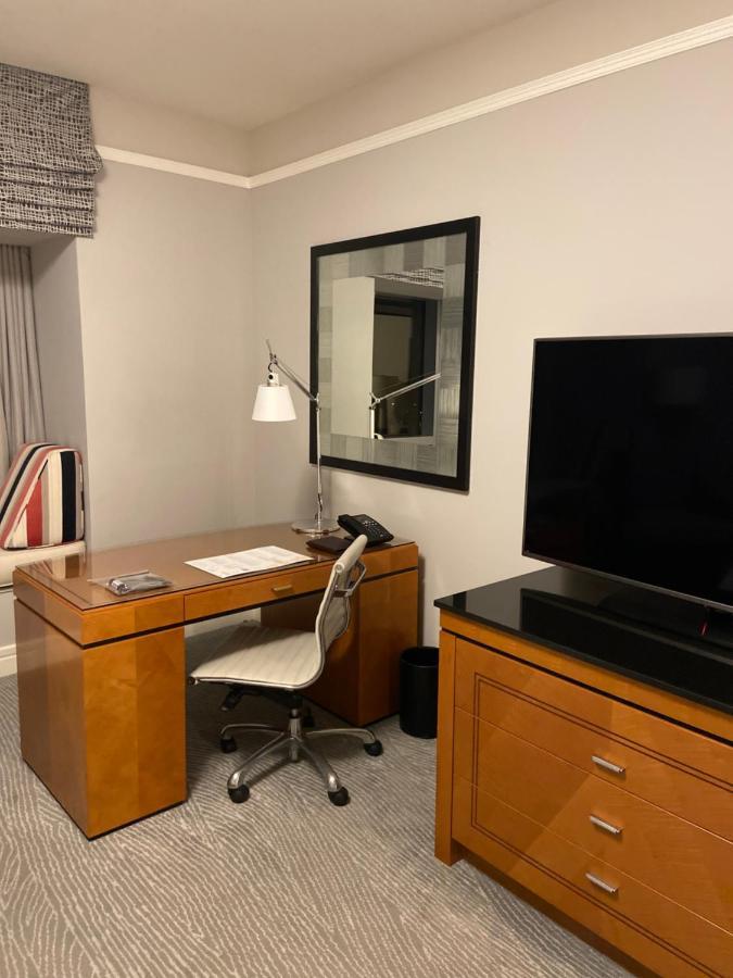 Four Seasons Hotel Miami - Luxury Private Residences Zewnętrze zdjęcie