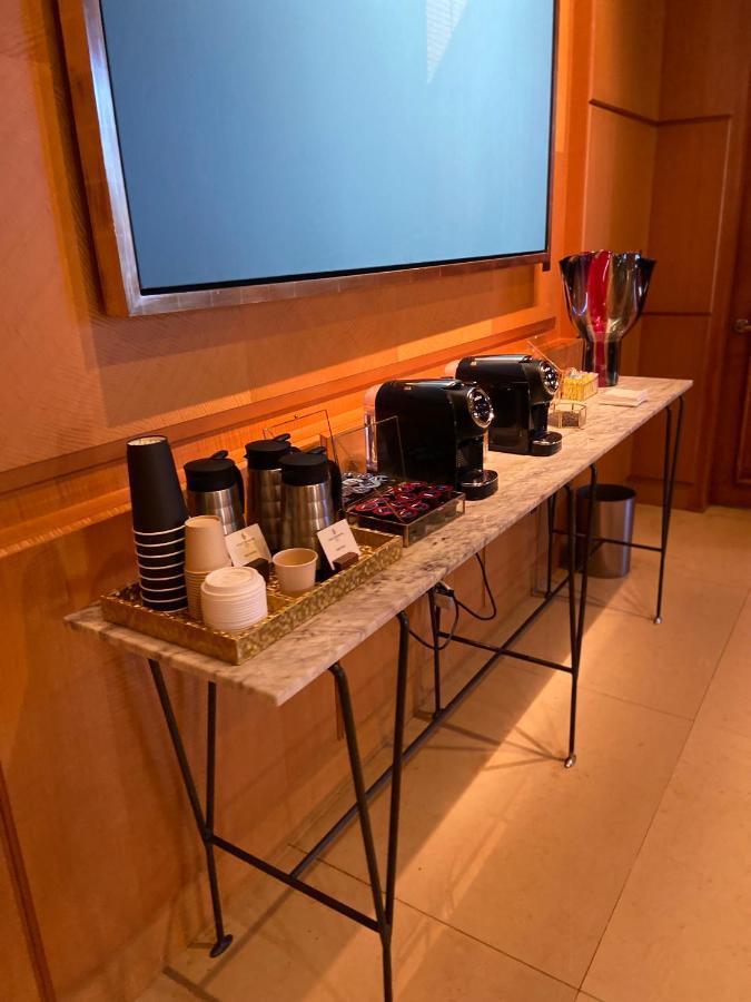 Four Seasons Hotel Miami - Luxury Private Residences Zewnętrze zdjęcie